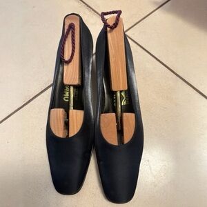 Vintage Salvatore Ferragamo Nero Black Cranny Block Heel Women’s Classic Size 7